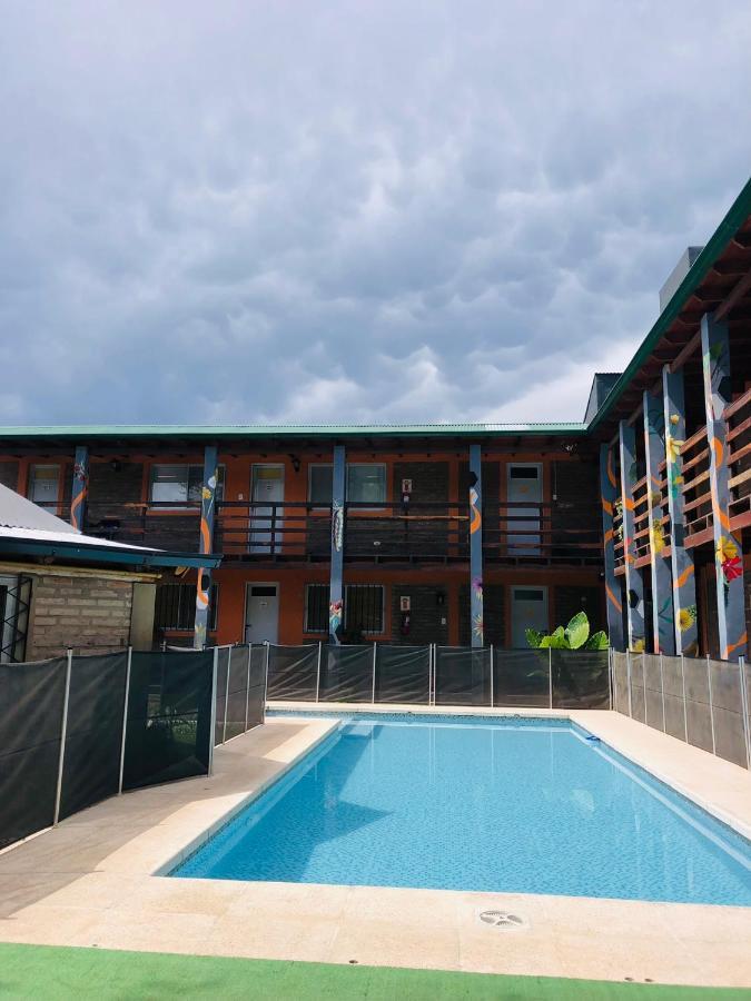 Eiru Hostel Santa Rosa de Calamuchita Bagian luar foto